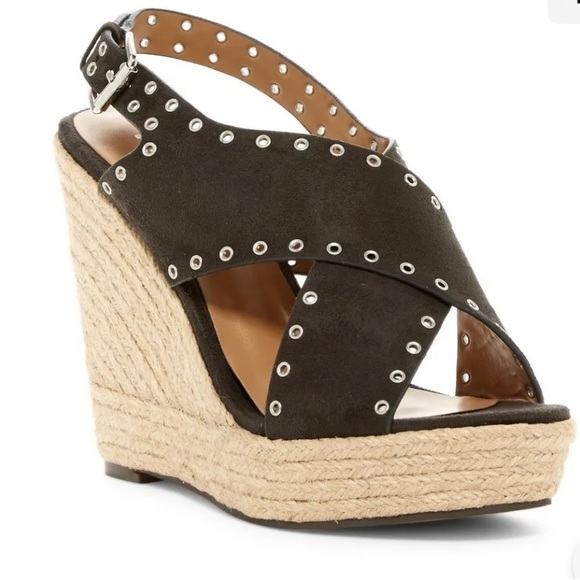 NWOT REPORT Dark Gray Suede Tan Wedges Women’s Size 10 - Picture 7 of 11